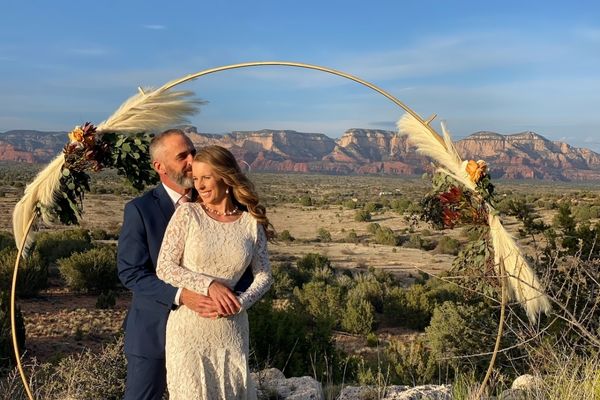 Couple getting married in Sedona Arizona